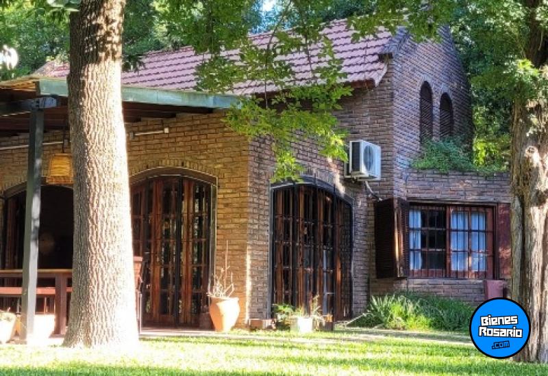 Casas - Funes - Venta