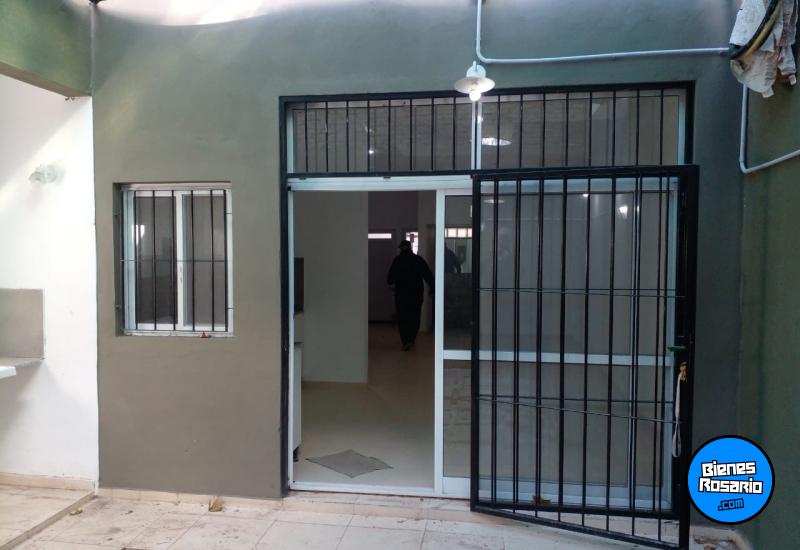 Casas - Rosario -  Alquiler