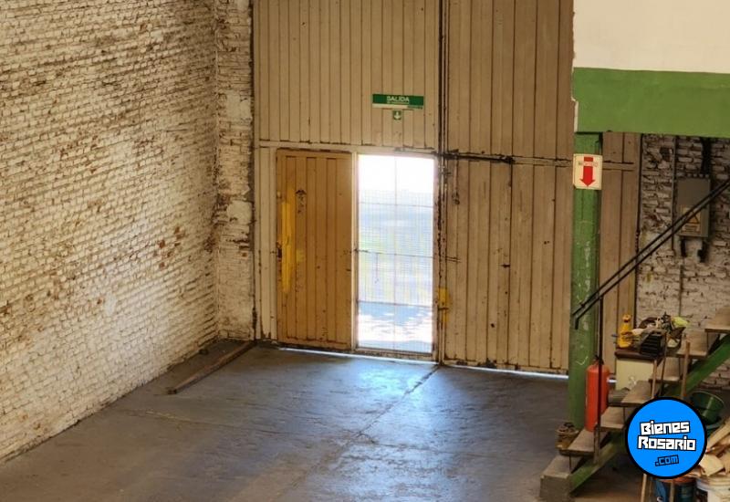 Galpones / Depósitos - Rosario - Venta