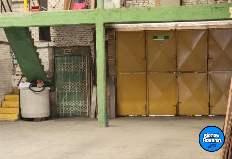 Galpones / Depósitos - Rosario - Venta