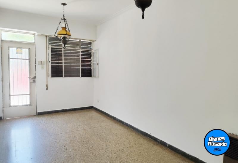 Casas - Rosario -  Alquiler