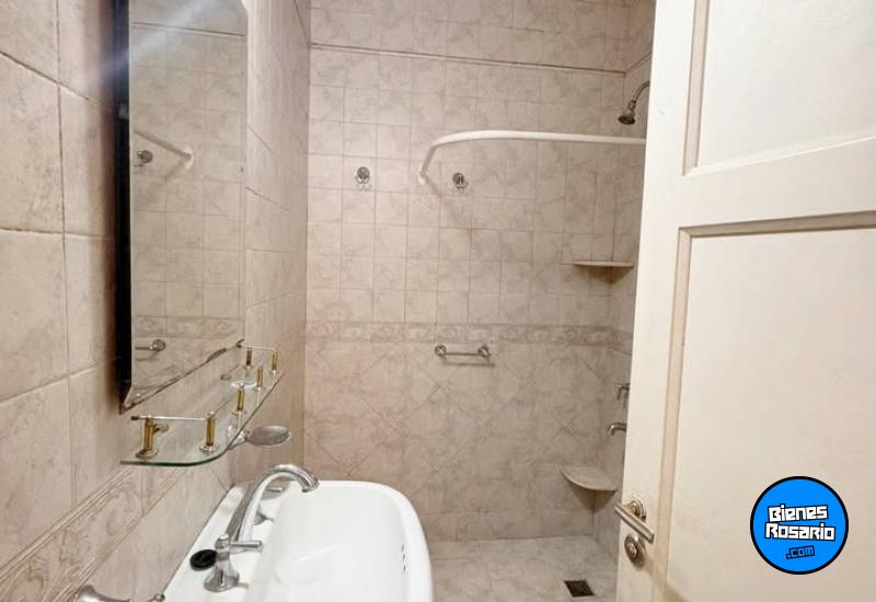 Casas - Rosario -  Alquiler