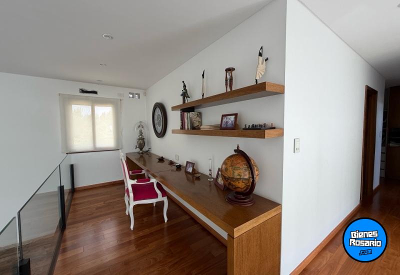 Casas - Funes - Venta