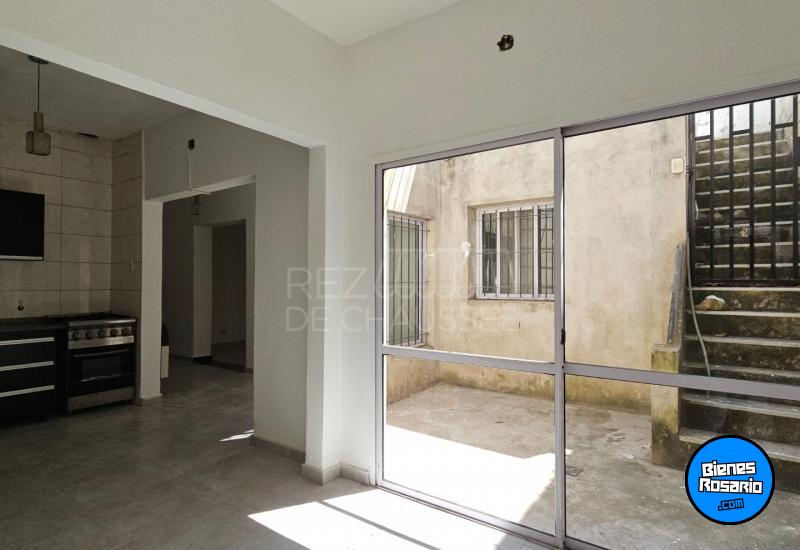 Departamentos de pasillo - Rosario - Venta