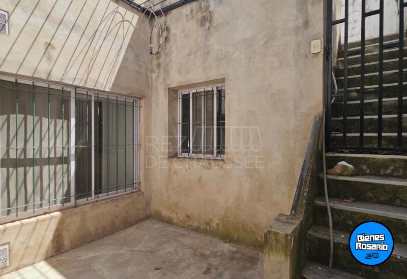 Departamentos de pasillo - Rosario - Venta