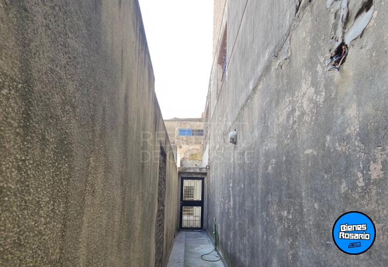 Departamentos de pasillo - Rosario - Venta