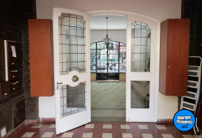Departamentos de pasillo - Rosario - Venta