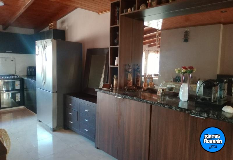 Casas - Funes - Venta