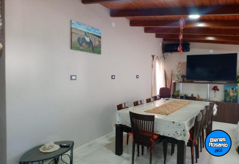 Casas - Funes - Venta