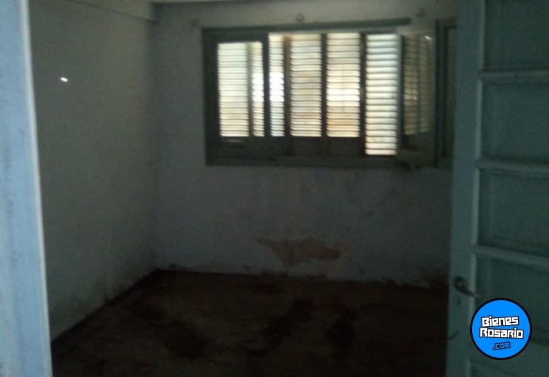 Casas - Alvarez - Venta