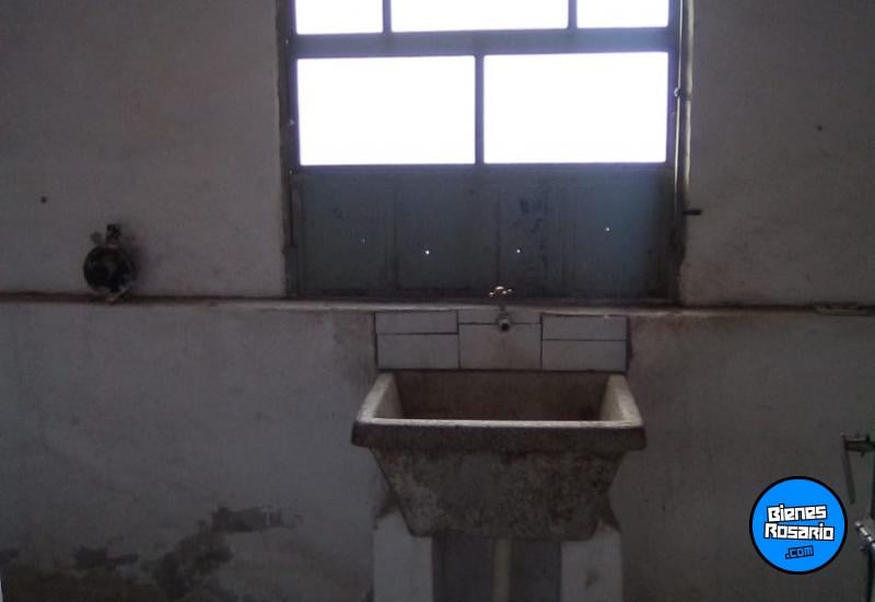 Casas - Alvarez - Venta