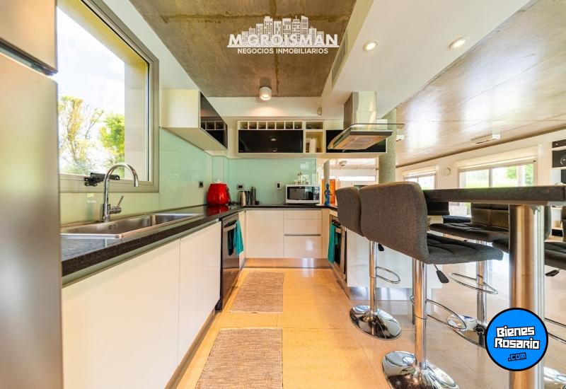 Casas - Rosario -  Alquiler