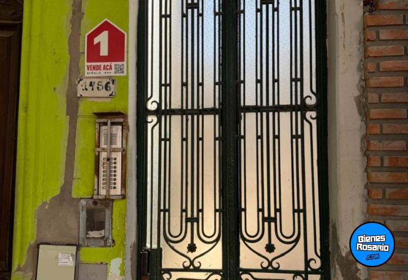 Departamentos de pasillo - Rosario - Venta