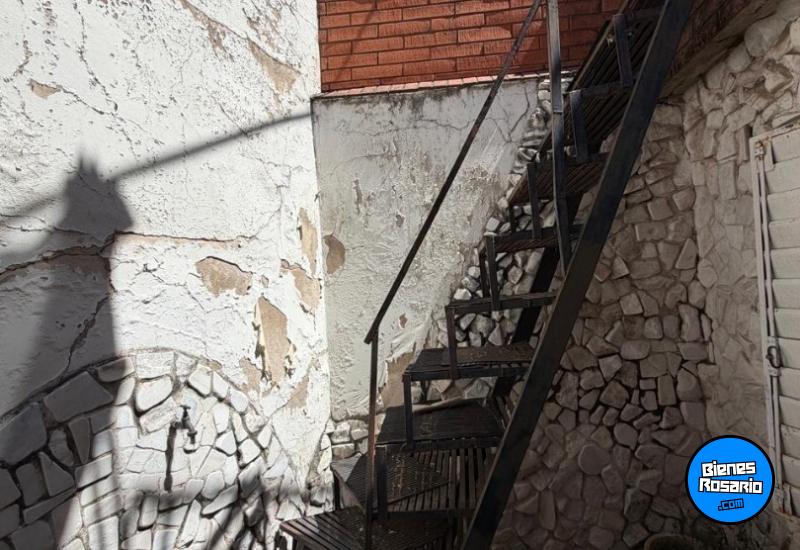 Departamentos de pasillo - Rosario - Venta