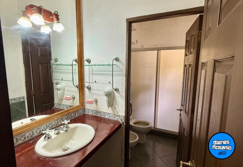 Casas - Oliveros - Venta