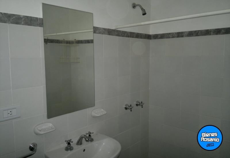 Departamentos de pasillo - Rosario -  Alquiler