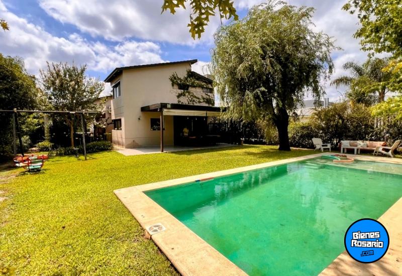 Casas - Funes - Venta