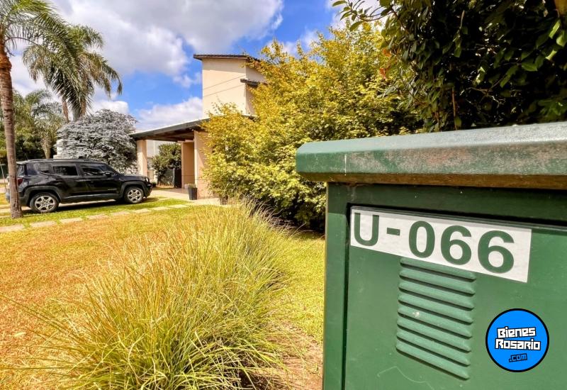 Casas - Funes - Venta