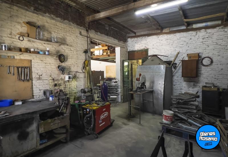 Galpones / Depósitos - Zavalla - Venta