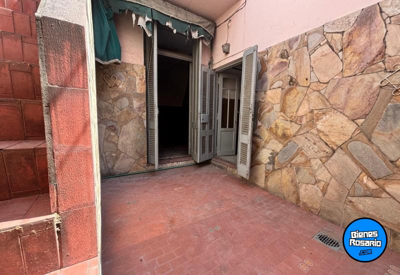 Departamentos de pasillo - Rosario - Venta