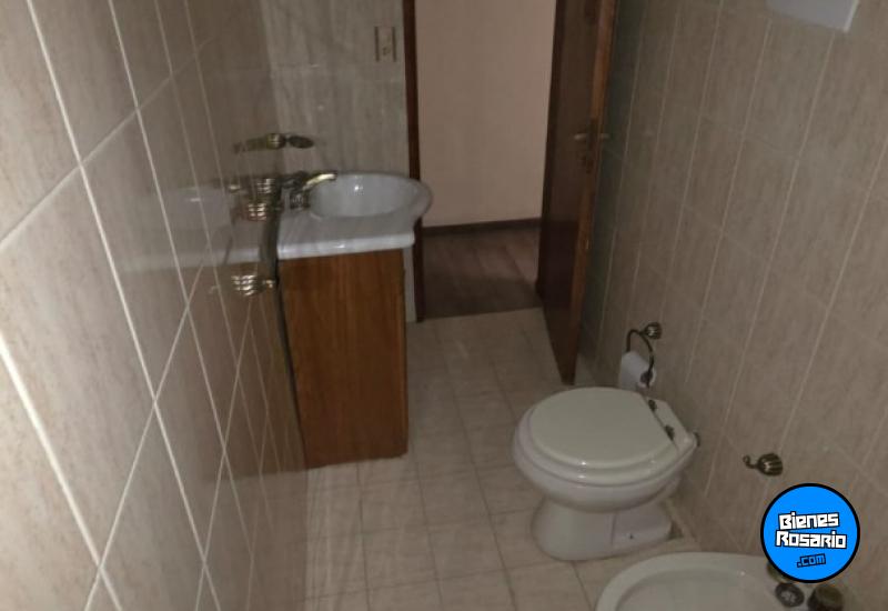 Casas - Rosario -  Alquiler