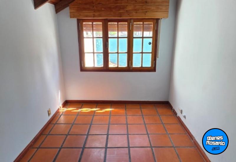 Casas - Rosario -  Alquiler