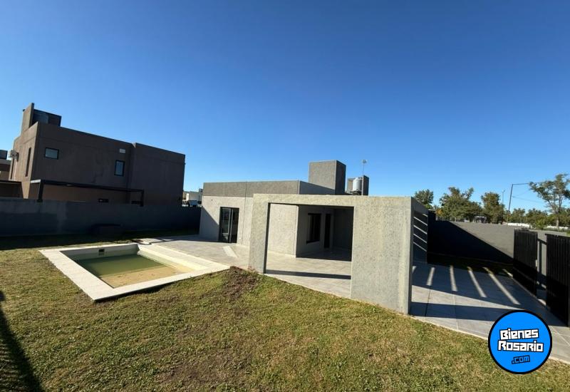 Casas - Funes - Venta