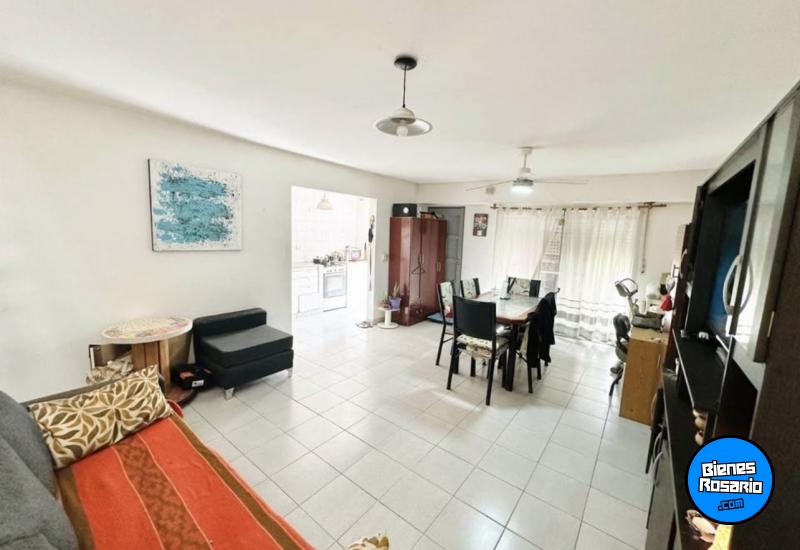 Departamentos de pasillo - Rosario - Venta