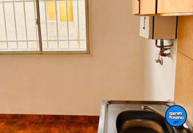Departamentos de pasillo - Rosario - Venta