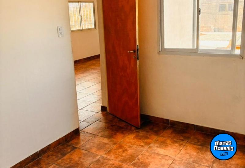 Departamentos de pasillo - Rosario - Venta