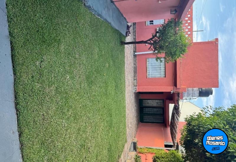 Casas - Rosario -  Alquiler