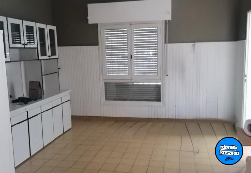 Casas - Rosario -  Alquiler