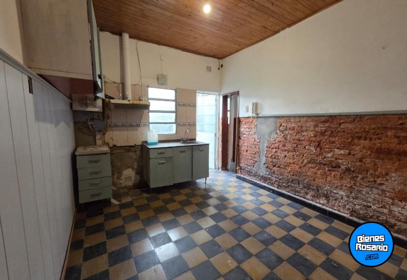 Departamentos de pasillo - Rosario - Venta