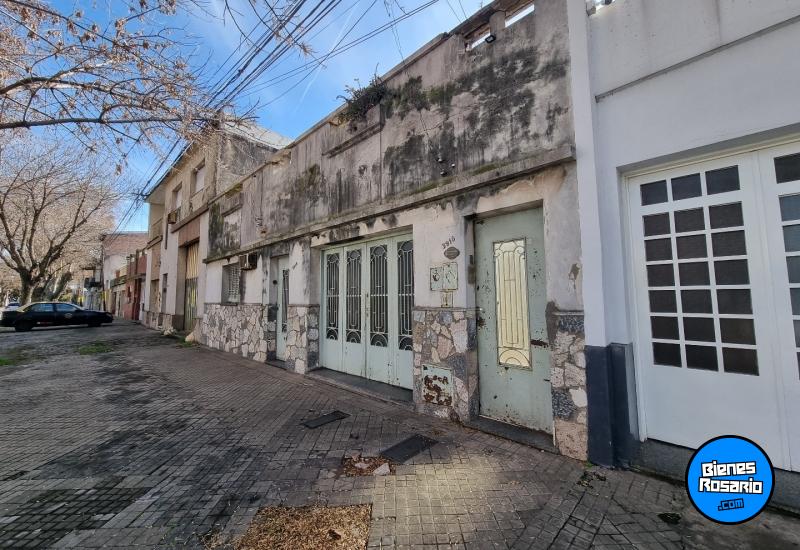 Departamentos de pasillo - Rosario - Venta