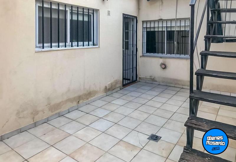 Departamentos de pasillo - Rosario - Venta