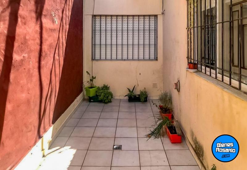 Departamentos de pasillo - Rosario - Venta