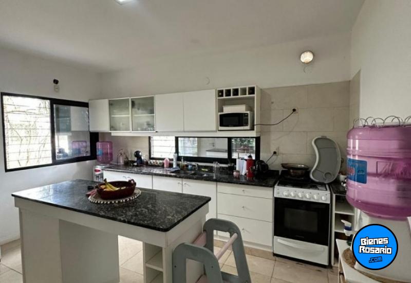 Casas - Funes - Venta