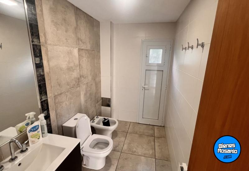 Casas - Funes -  Alquiler