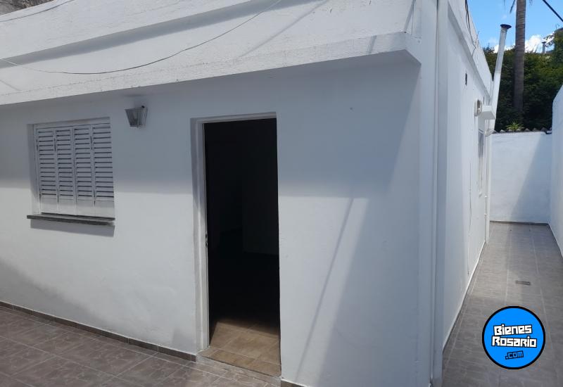 Casas - Rosario -  Alquiler