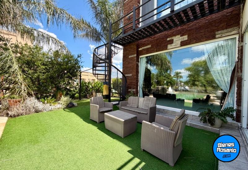 Casas - Rosario -  Alquiler