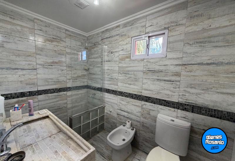 Casas - Rosario -  Alquiler