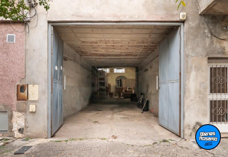Galpones / Depósitos - Rosario - Venta