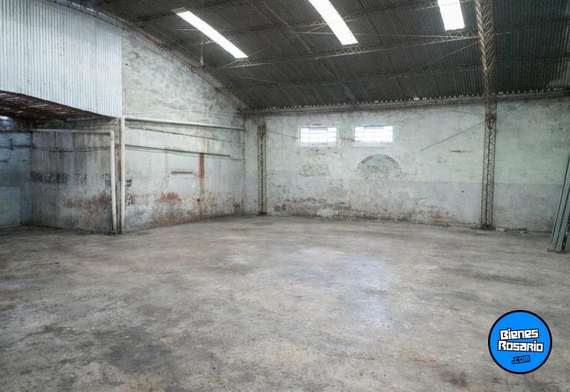 Galpones / Depósitos - Rosario - Venta