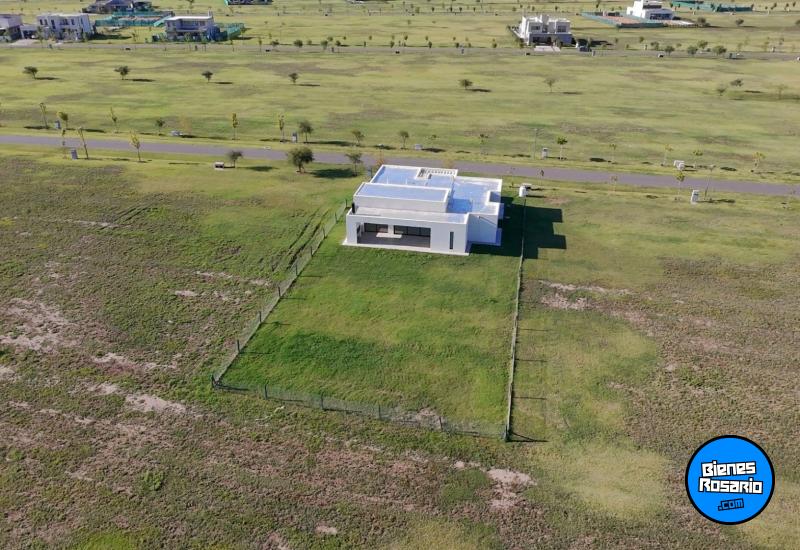 Casas - Funes - Venta