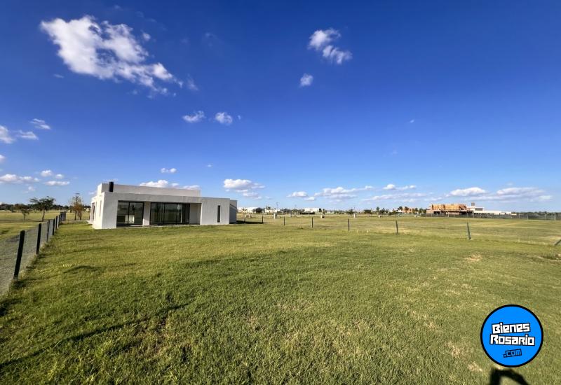 Casas - Funes - Venta