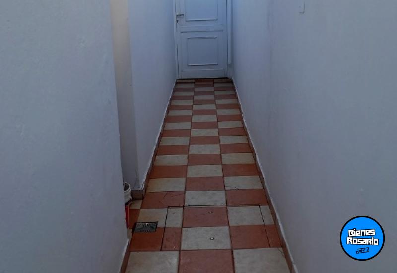 Departamentos de pasillo - Rosario - Venta