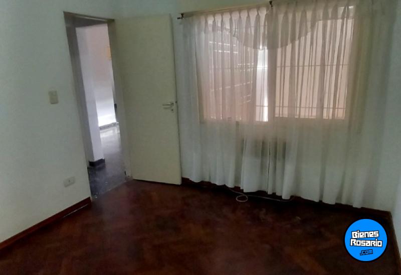 Departamentos de pasillo - Rosario - Venta