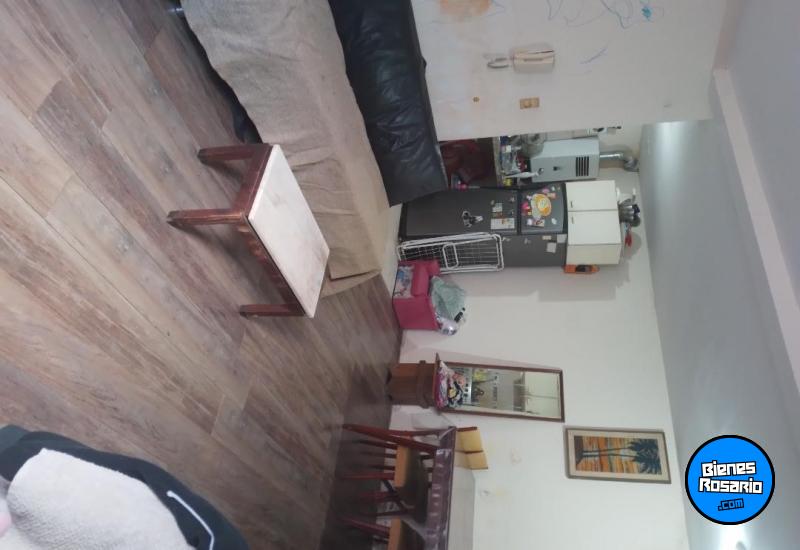 Departamentos de pasillo - Rosario - Venta