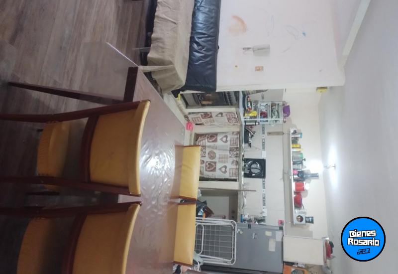 Departamentos de pasillo - Rosario - Venta