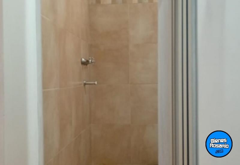 Casas - Rosario -  Alquiler